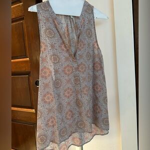 Silk Joie Blouse - Medium - good condition no visible flaws